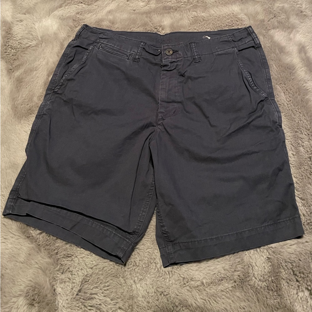 Shorts - L